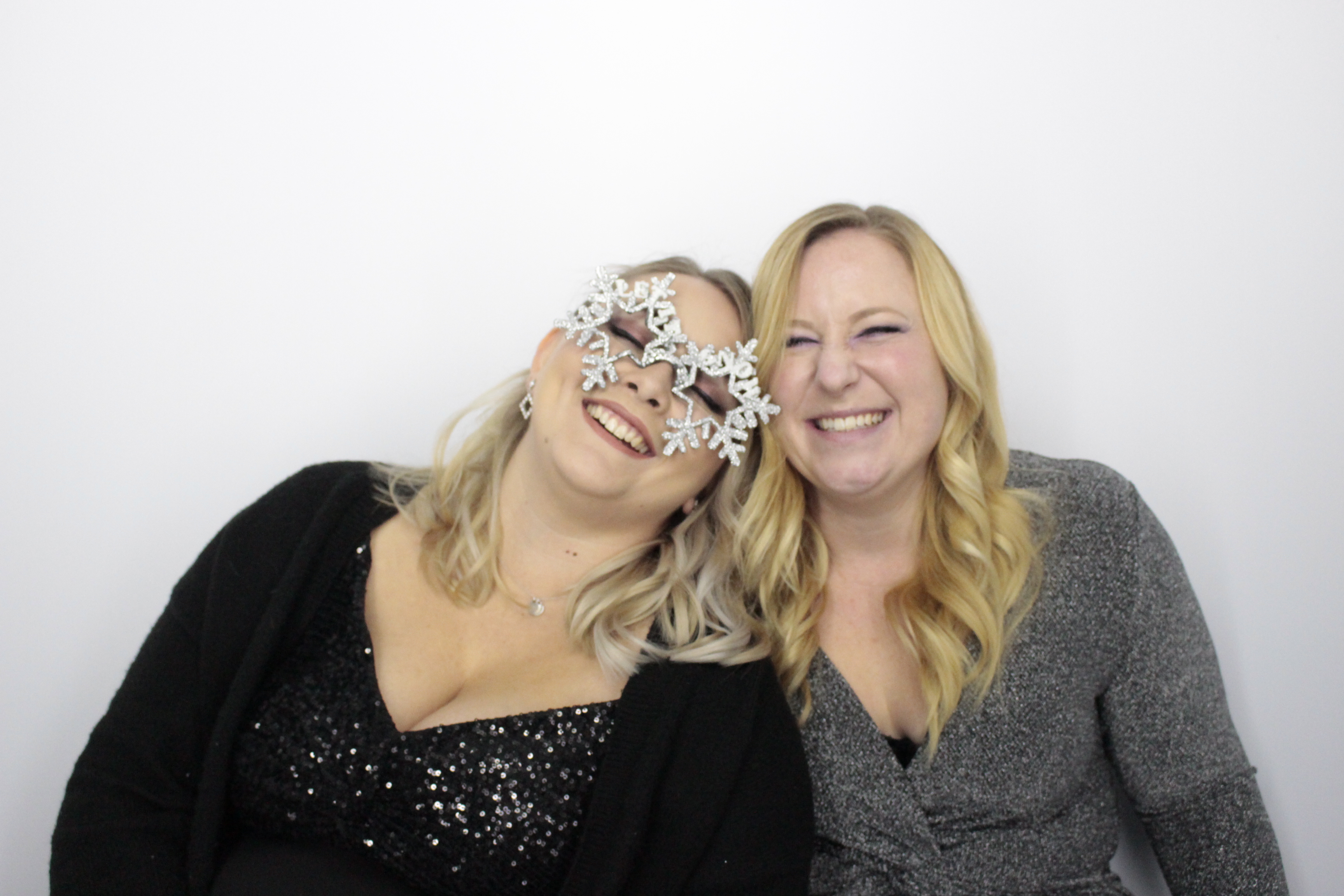 Fittleworth Medical Christmas Party | View more photos from the event at gallery.myphotoboothexperience.co.uk/u/MyPhotoBoothExperienceLtd/Fittleworth-Medical-Christmas-Party